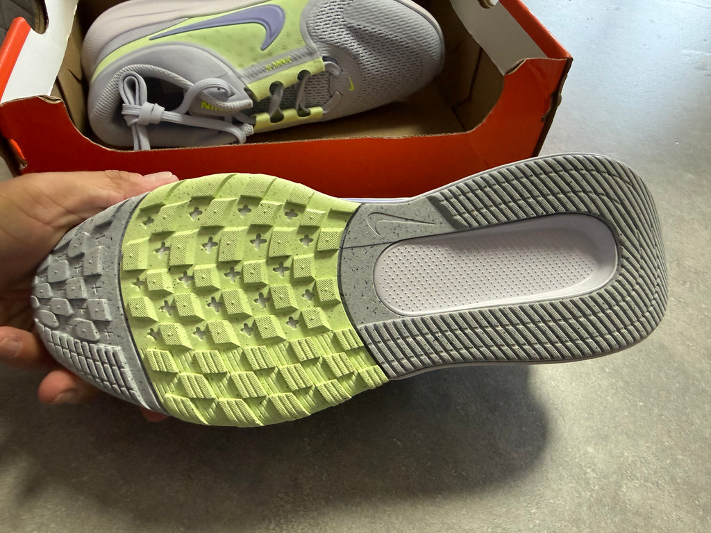 Nike Star Runner 5 GS Ghost Light Thistle – Neuve – 38
